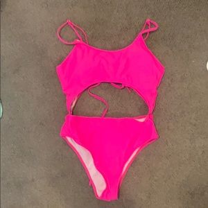 Only tried on and washed. Size XL